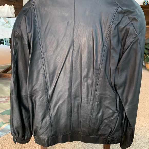 Men’s Leather Jacket - Picture 8 of 10